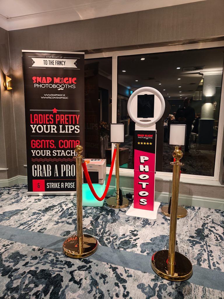 SnapMagicPhotobooths (1 of 3)